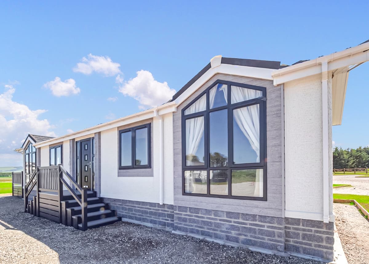 Delgatie – 2-bed luxury lodge with private hot tub