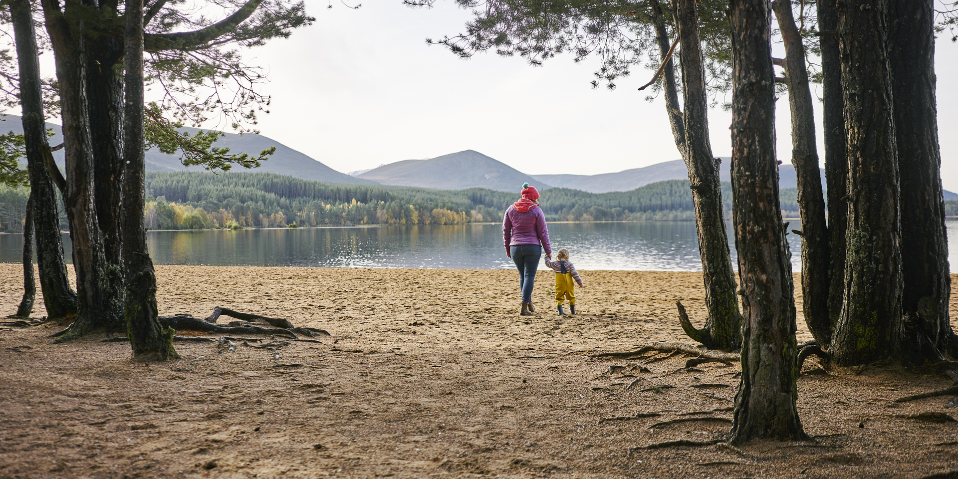 Loch Morlich sandy beach and mountains